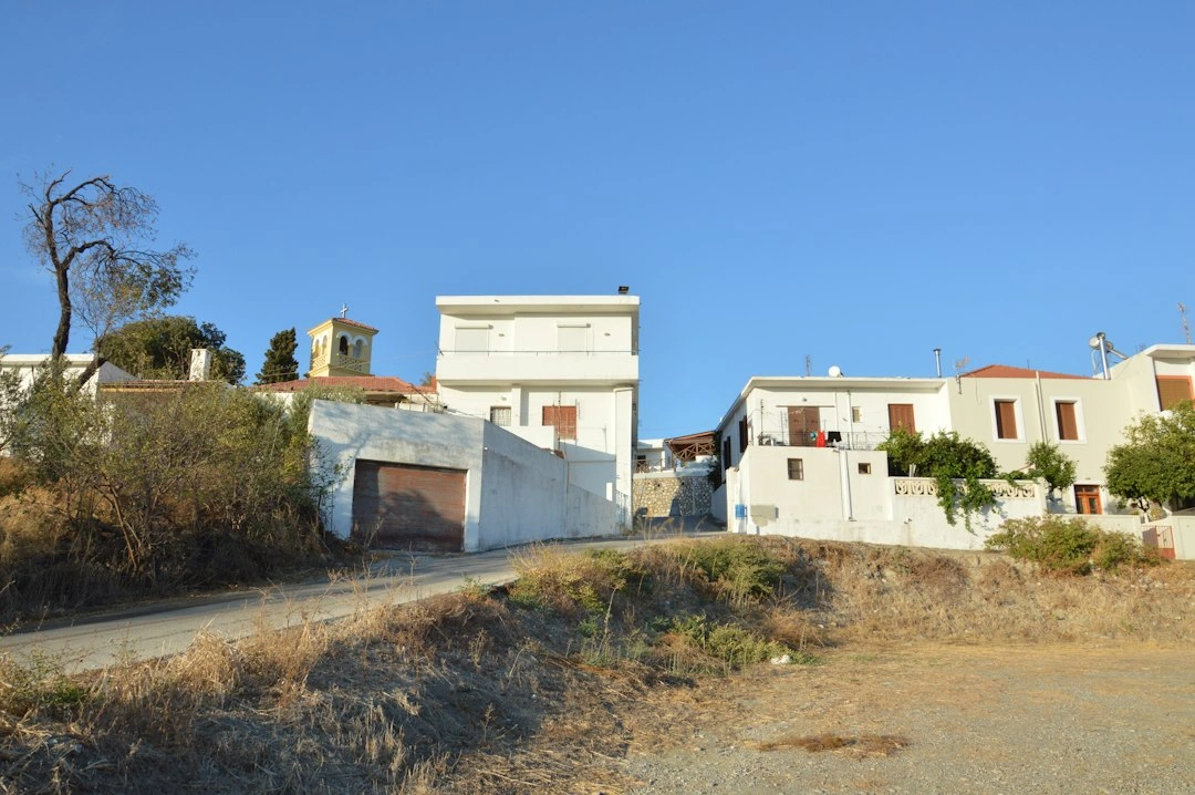 Ενδεικτική εικόνα παραδοσιακής ελληνικής αρχιτεκτονικής για τον οδηγό Καλαμωτής